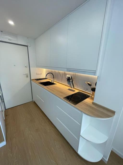 Glamour Suite Con Vistas Panoramicas Mar Y Montana Torremolinos Exterior photo